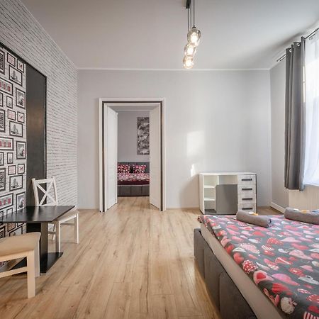 Queen Apartments Cracovia Esterno foto