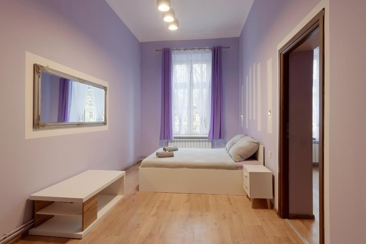 Queen Apartments Cracovia Esterno foto