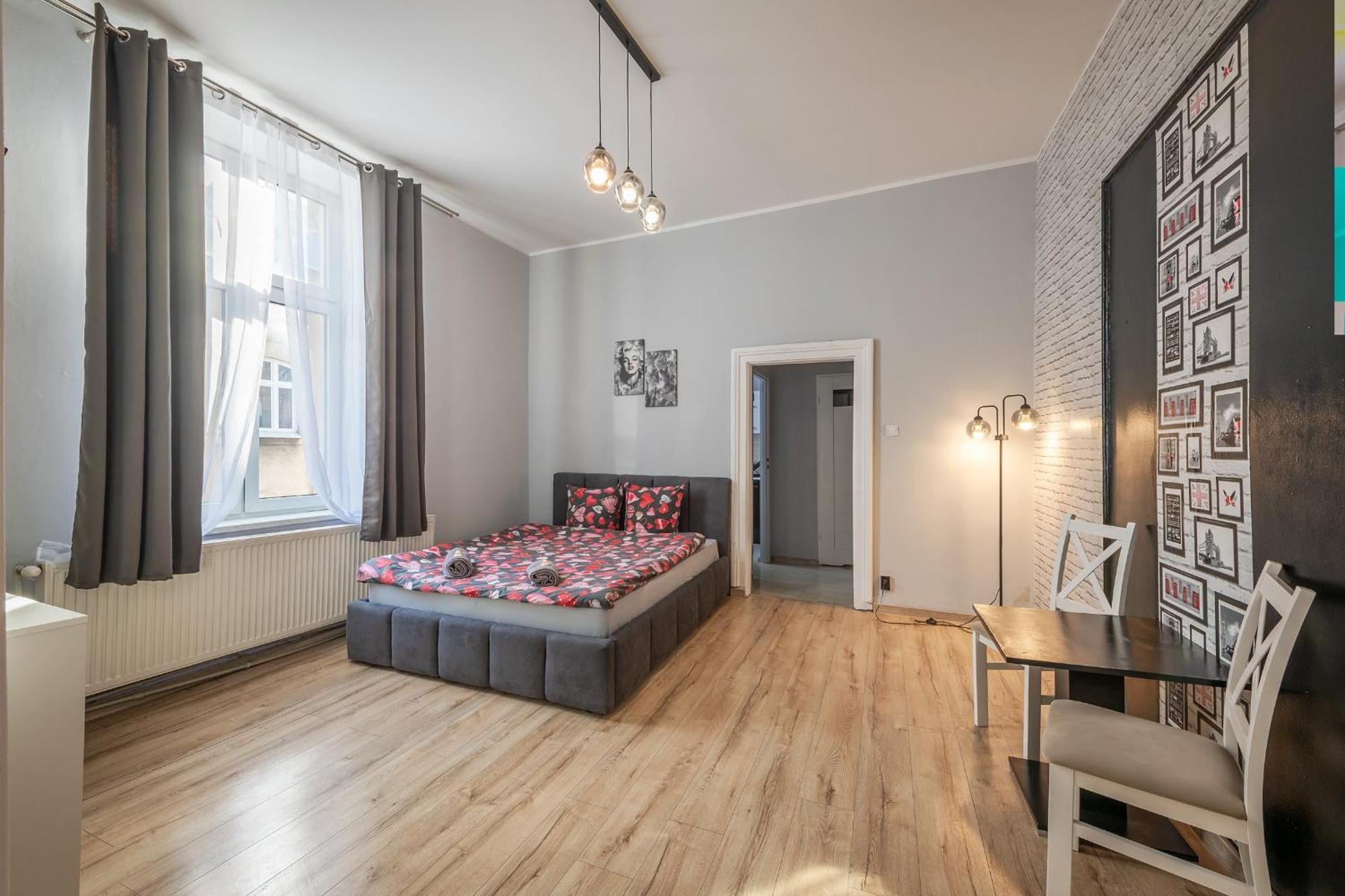 Queen Apartments Cracovia Esterno foto