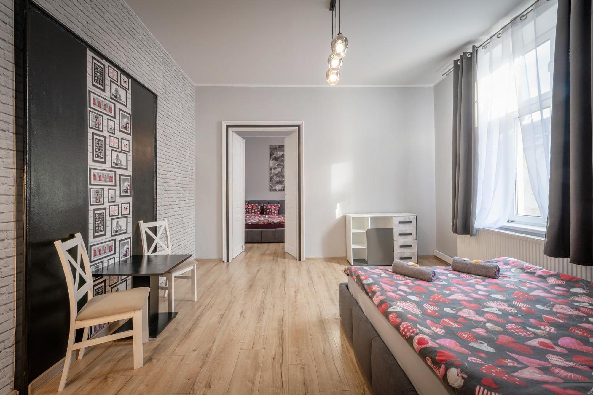 Queen Apartments Cracovia Esterno foto