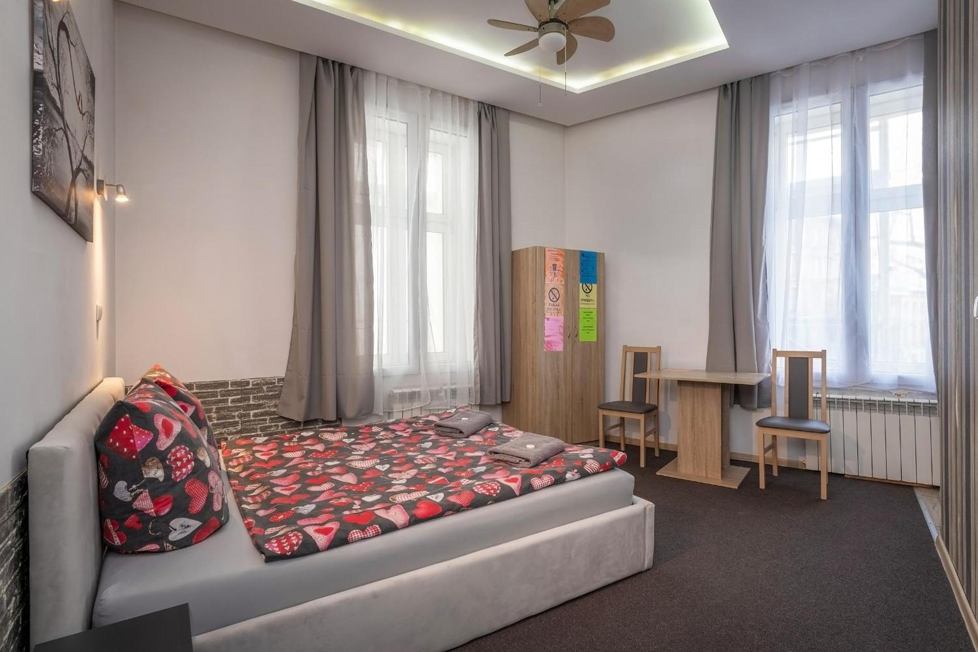 Queen Apartments Cracovia Esterno foto