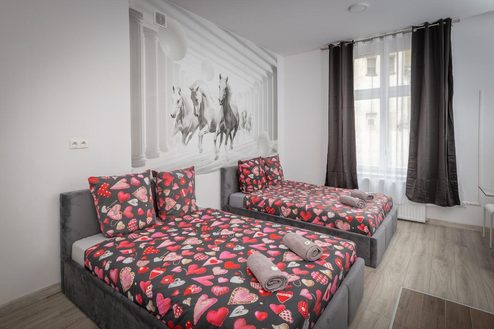 Queen Apartments Cracovia Esterno foto