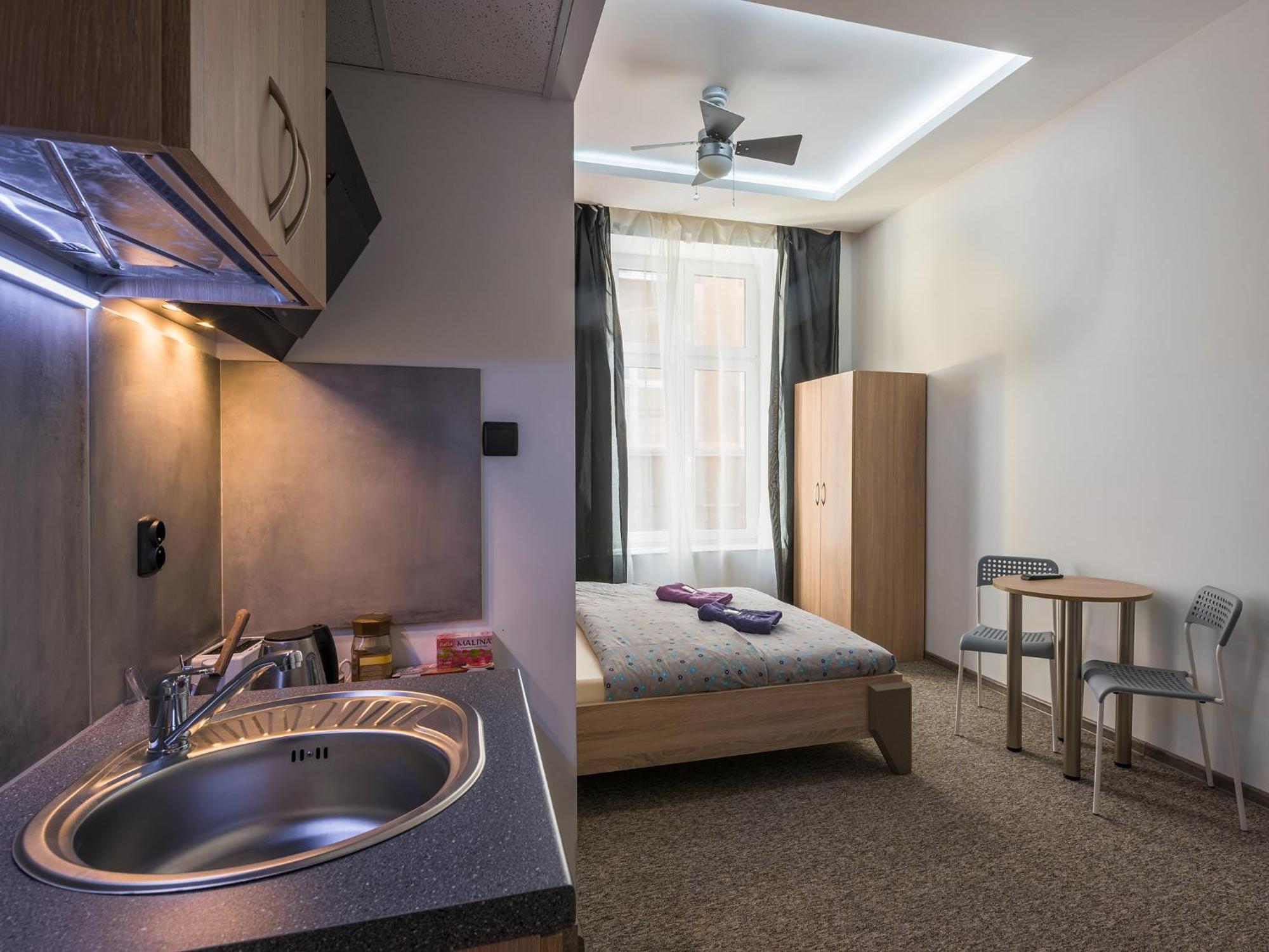 Queen Apartments Cracovia Esterno foto